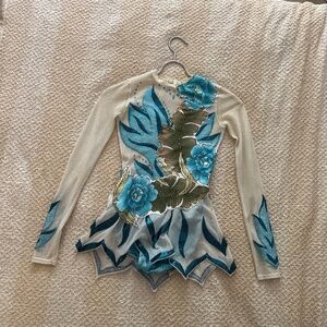 Custom girls rhythmic gymnastics leotard